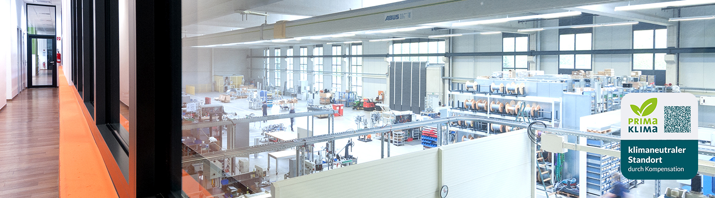 Ein Blick in die Fertigungshalle der ASS Maschinenbau GmbH in 51491 Overath.